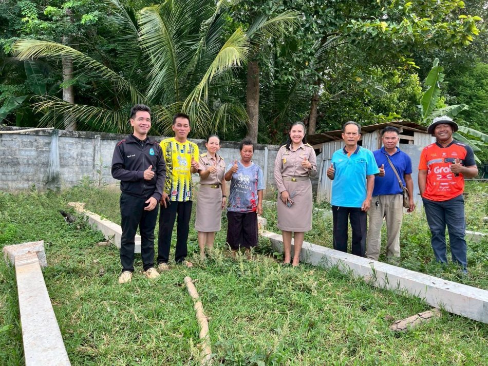 เทศบาลตำบลพอกน้อย ลงพื้นที่ช่วยคัดกรองความเดือดร้อน ด้านที่อยู่อาศัยของประขาชนตำบลพอกน้อย ประจำปี พ.ศ.2569 จำนวน 8 ราย (รายที่ 8 นายฉลองรัตน์  กลยนีย์  บ.สามแยกสูงเนิน  ม.12)